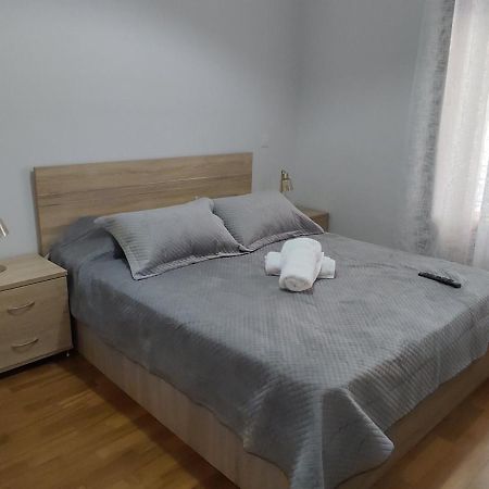 Dr. J. Spon Apartment Nafpaktos Exterior foto